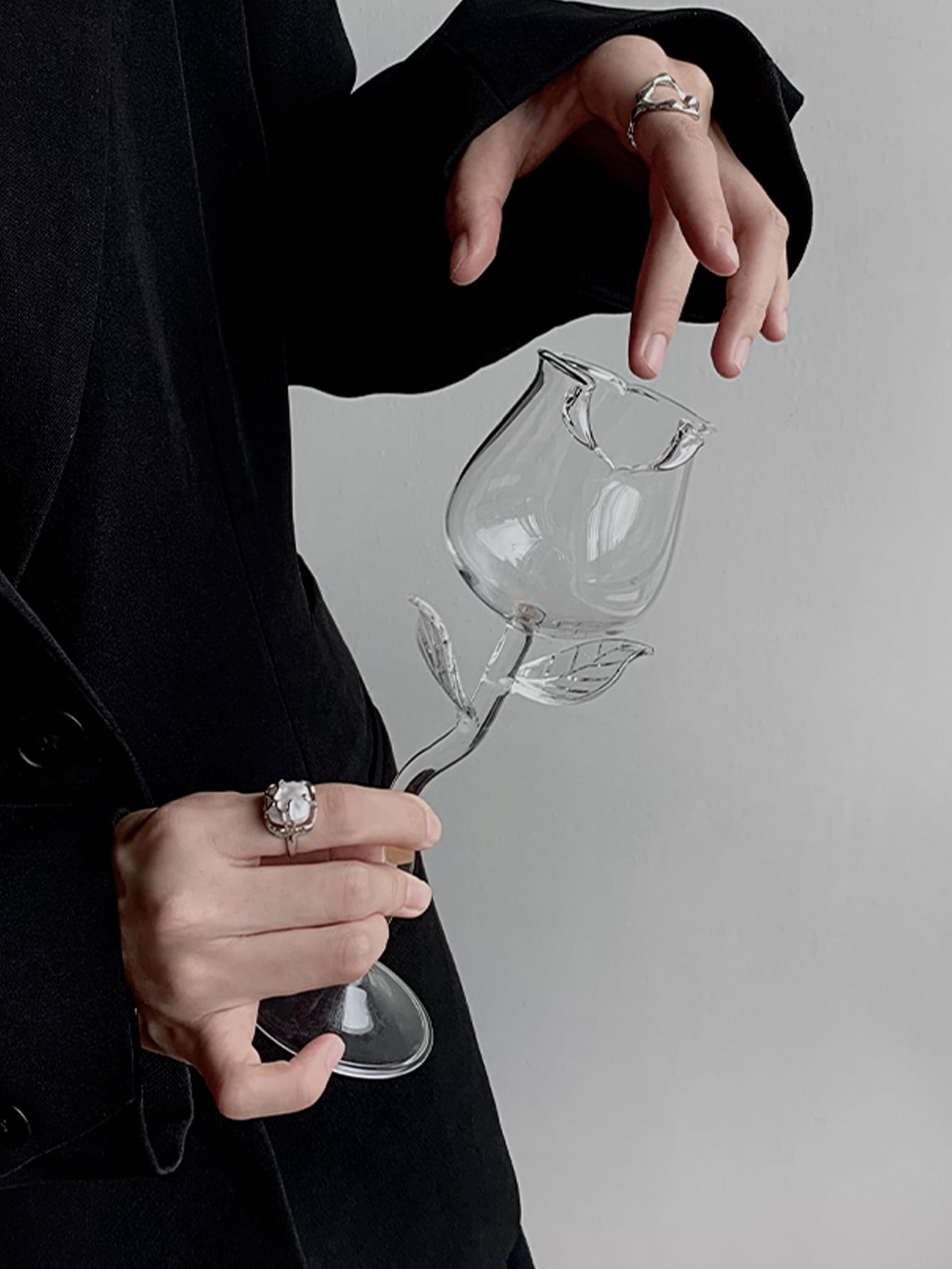 فنجان عالي زجاج مع وردة شكل , إبداع و بخير تصميم قطعة واحدة