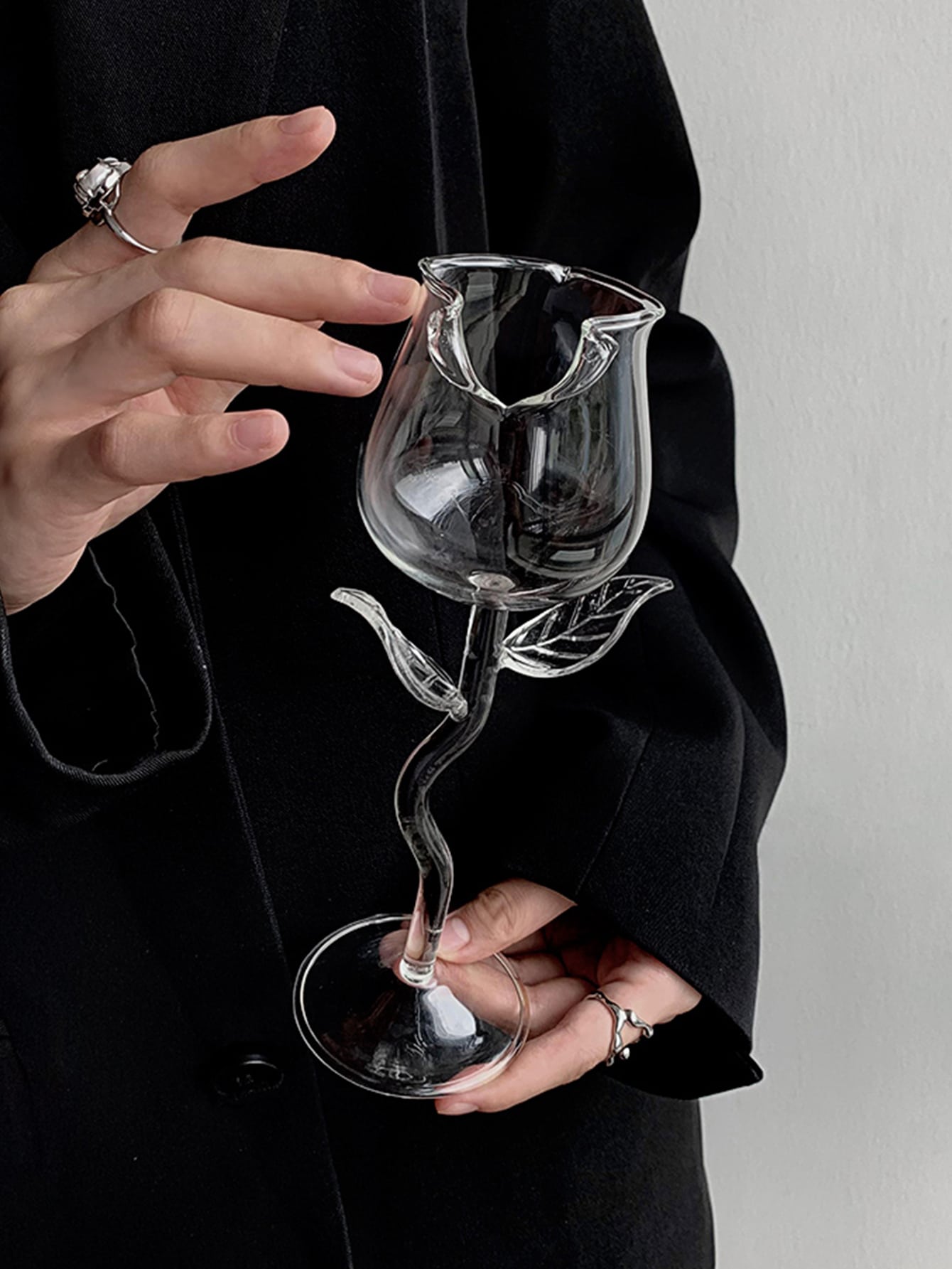 فنجان عالي زجاج مع وردة شكل , إبداع و بخير تصميم قطعة واحدة