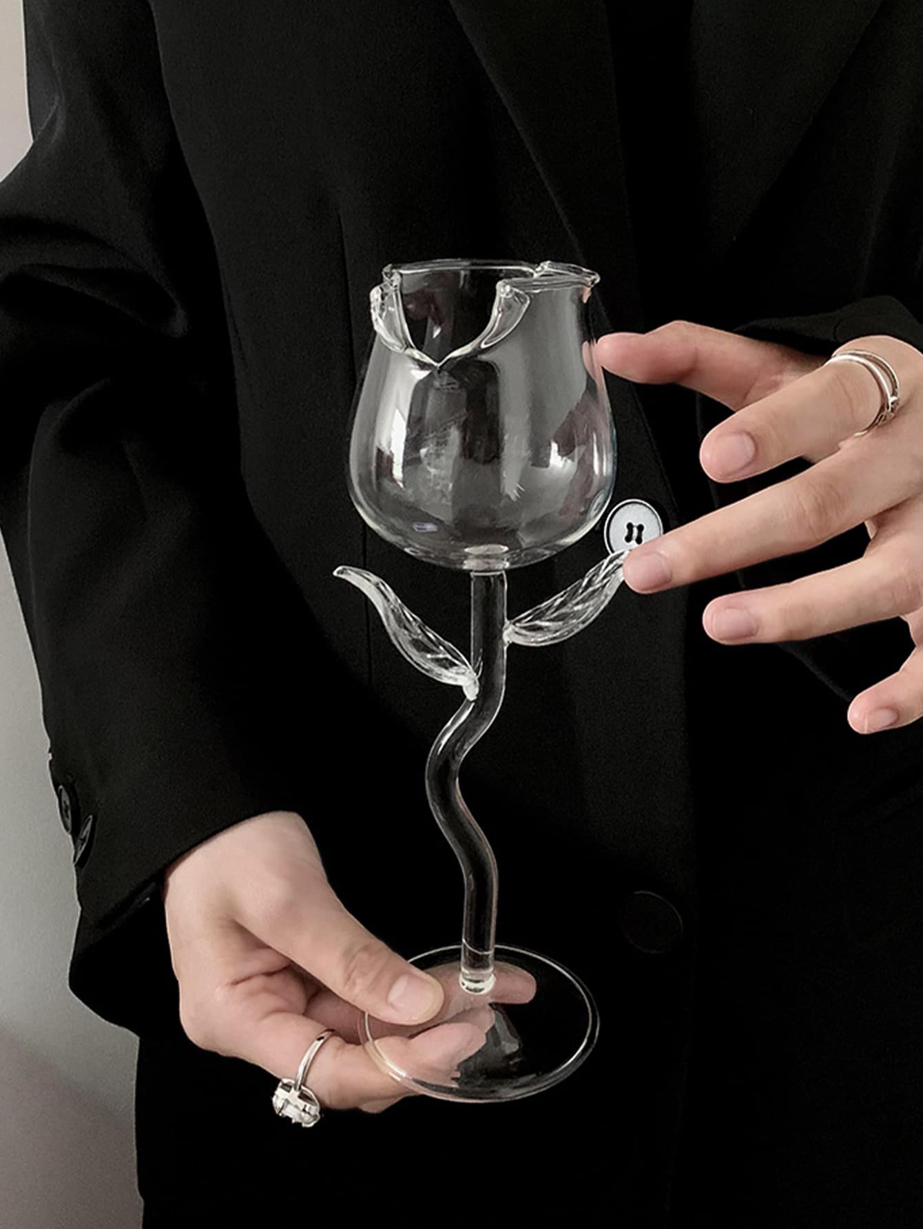 فنجان عالي زجاج مع وردة شكل , إبداع و بخير تصميم قطعة واحدة