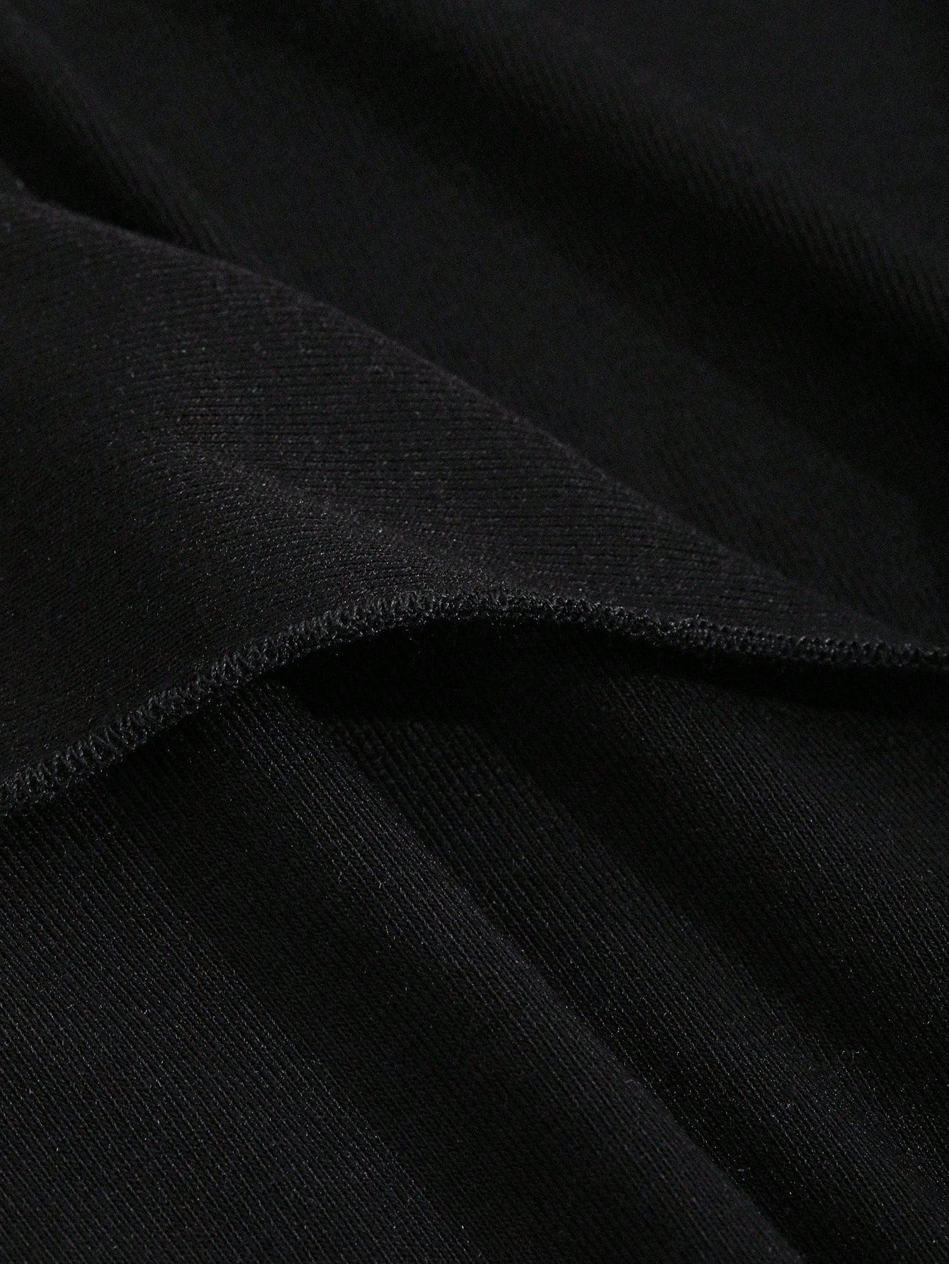 تي شيرت برقبة V غير مطبوعة