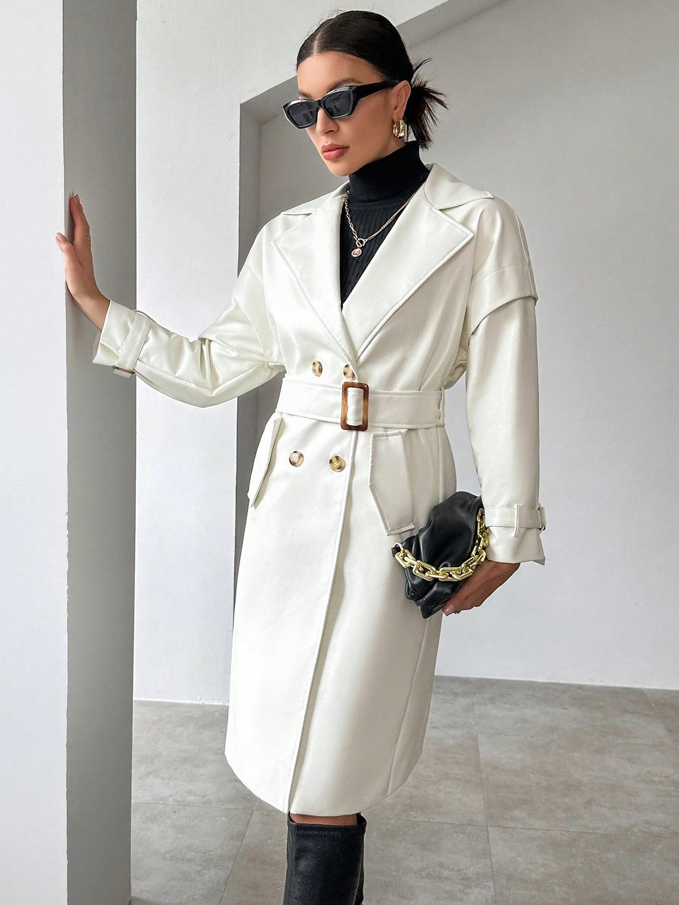 معطف مطر بياقة مطوي مسنن صف ازرار مزدوجة حزام