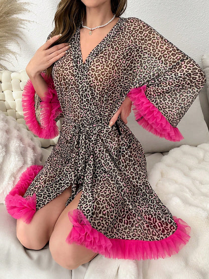 روب بحزام طباعة الفهد مقلم زغبي