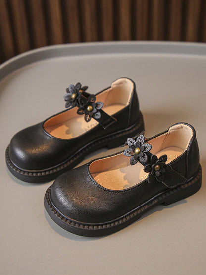 حذاء جلدي نسائي مسطح ذو حزام مزخرف بأزهار جذابة - يمكن ارتداؤه طوال الأربعة فصول - مانع للإنزلاق