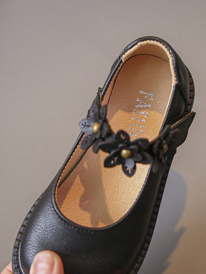 حذاء جلدي نسائي مسطح ذو حزام مزخرف بأزهار جذابة - يمكن ارتداؤه طوال الأربعة فصول - مانع للإنزلاق