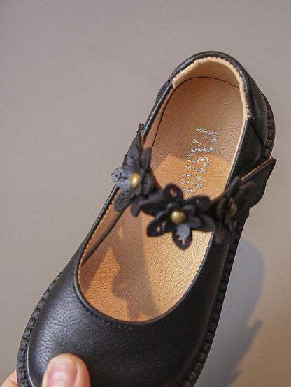 حذاء جلدي نسائي مسطح ذو حزام مزخرف بأزهار جذابة - يمكن ارتداؤه طوال الأربعة فصول - مانع للإنزلاق