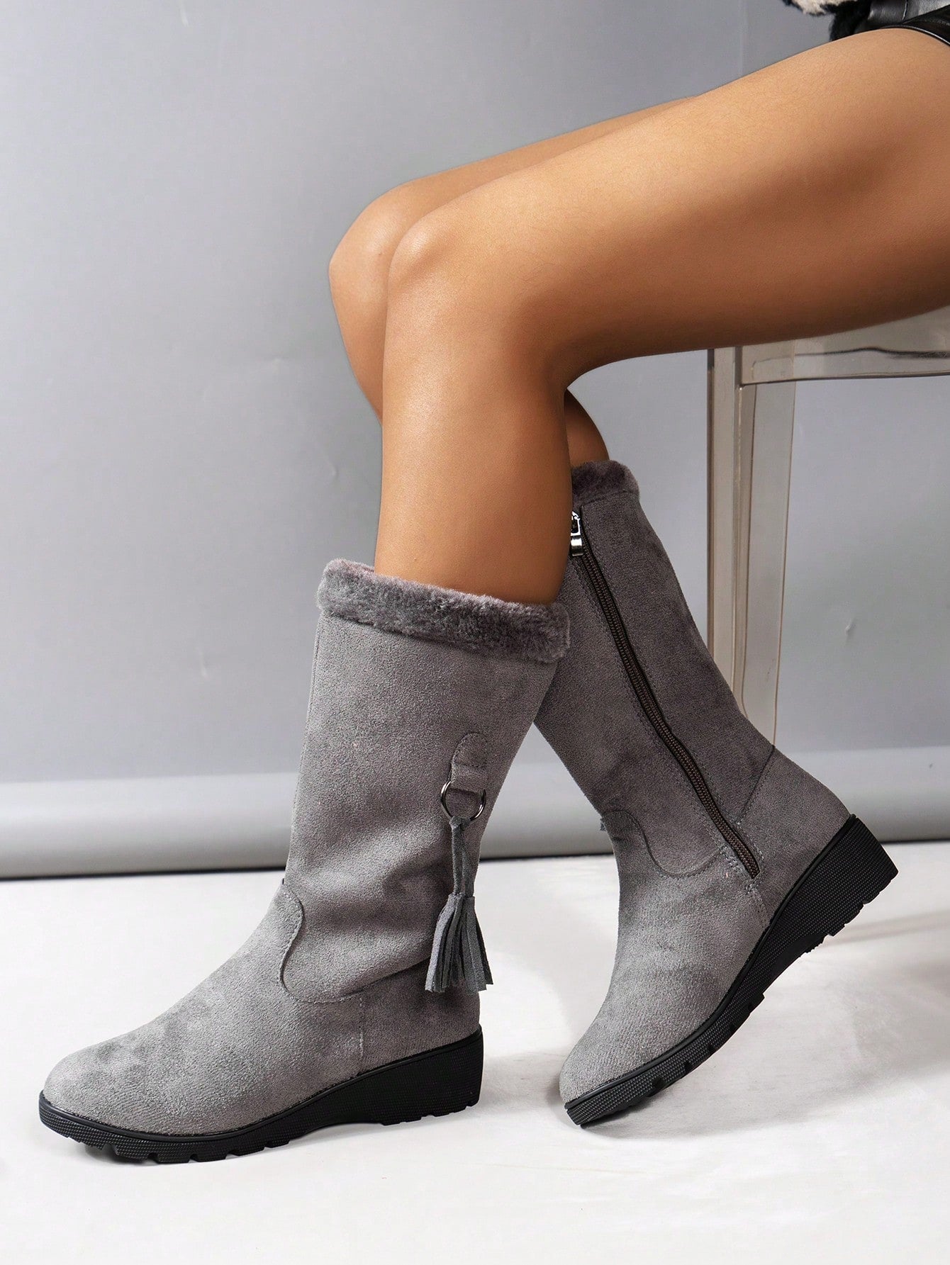 حذاء ثلج نسائي للطلاب ،موديل 2023 جديد للشتاء دافئ وسميك بتصميم متعدد الاستخدامات وغير قابل للانزلاق